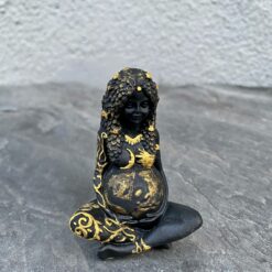 Статуетка оберіг Богиня Гайя чорна