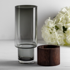 ваза giuliana 31 см, стеклянная ваза с деревянной подставкой, современная высокая ваза для декора, стильная ваза для интерьера, ваза для длинных цветов 9191-011, минималистичная стеклянная ваза, декоративная ваза из стекла и дерева, универсальная ваза для дома, оригинальная ваза для подарка, элегантная стеклянная ваза для сухоцветов, ваза для офиса и фотостудии, функциональная ваза для интерьера,
ваза giuliana 31 см, скляна ваза з дерев'яною підставкою, сучасна висока ваза для декору, стильна ваза для інтер'єру, ваза для довгих квітів 9191-011, мінімалістична скляна ваза, декоративна ваза зі скла та дерева, універсальна ваза для дому, оригінальна ваза для подарунка, елегантна скляна ваза для сухоцвітів, ваза для офісу та фотостудії, функціональна ваза для інтер'єру