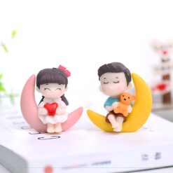 Фігурки для флораріуму Хлопчик і дівчинка на півмісяці