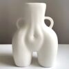 ваза керамічна у форрмі жіночої попи