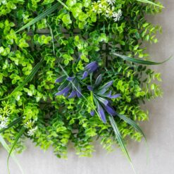 панель из искусственной зелени